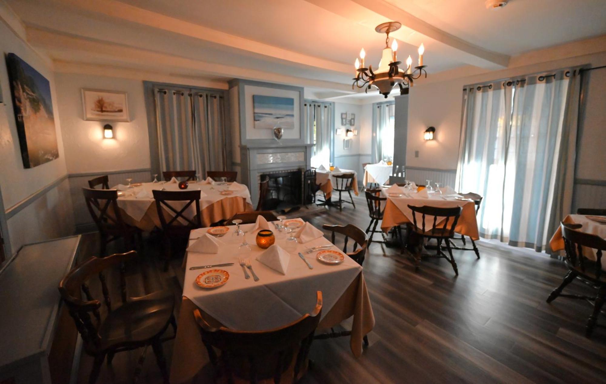 La Perla Restaurant & Country Inn Averill Park ภายนอก รูปภาพ